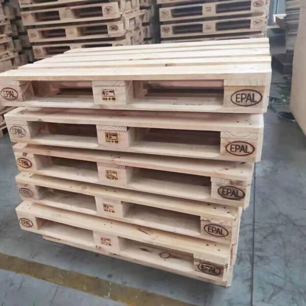 Wood pallets - Image 3