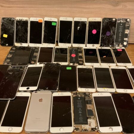 Electronic cellular phone Scrap